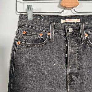 Levi’s Wedgie Straight Jeans